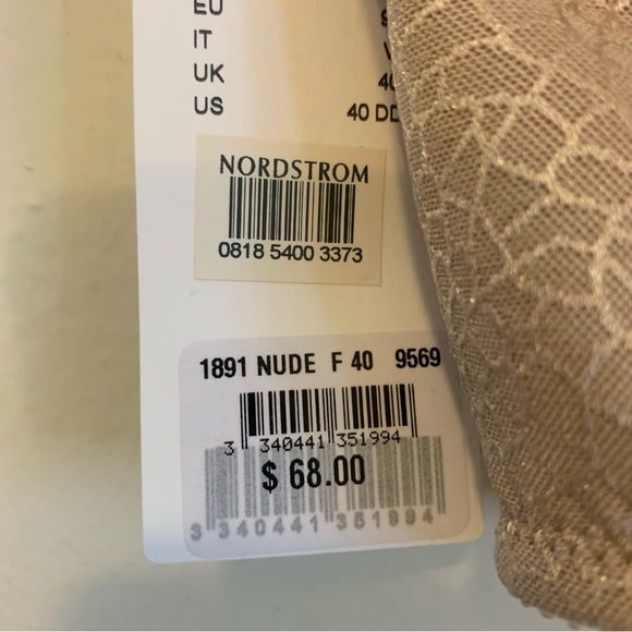 CHANTELLE Bra. NWT Size 40 DDD Color Nude.     “Minimizing Effect” - Picture 6 of 6